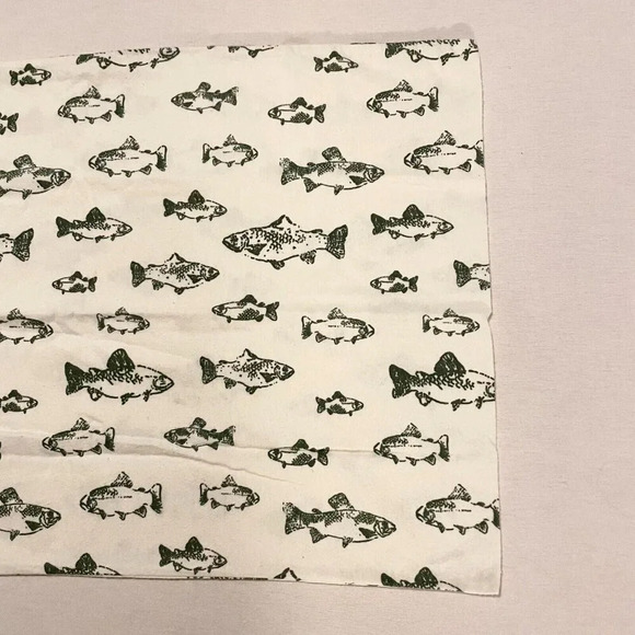 Eddie Bauer School of Fish Lot of 2 Pillow Cases 29.5 x 19  Inch - Picture 15 of 16